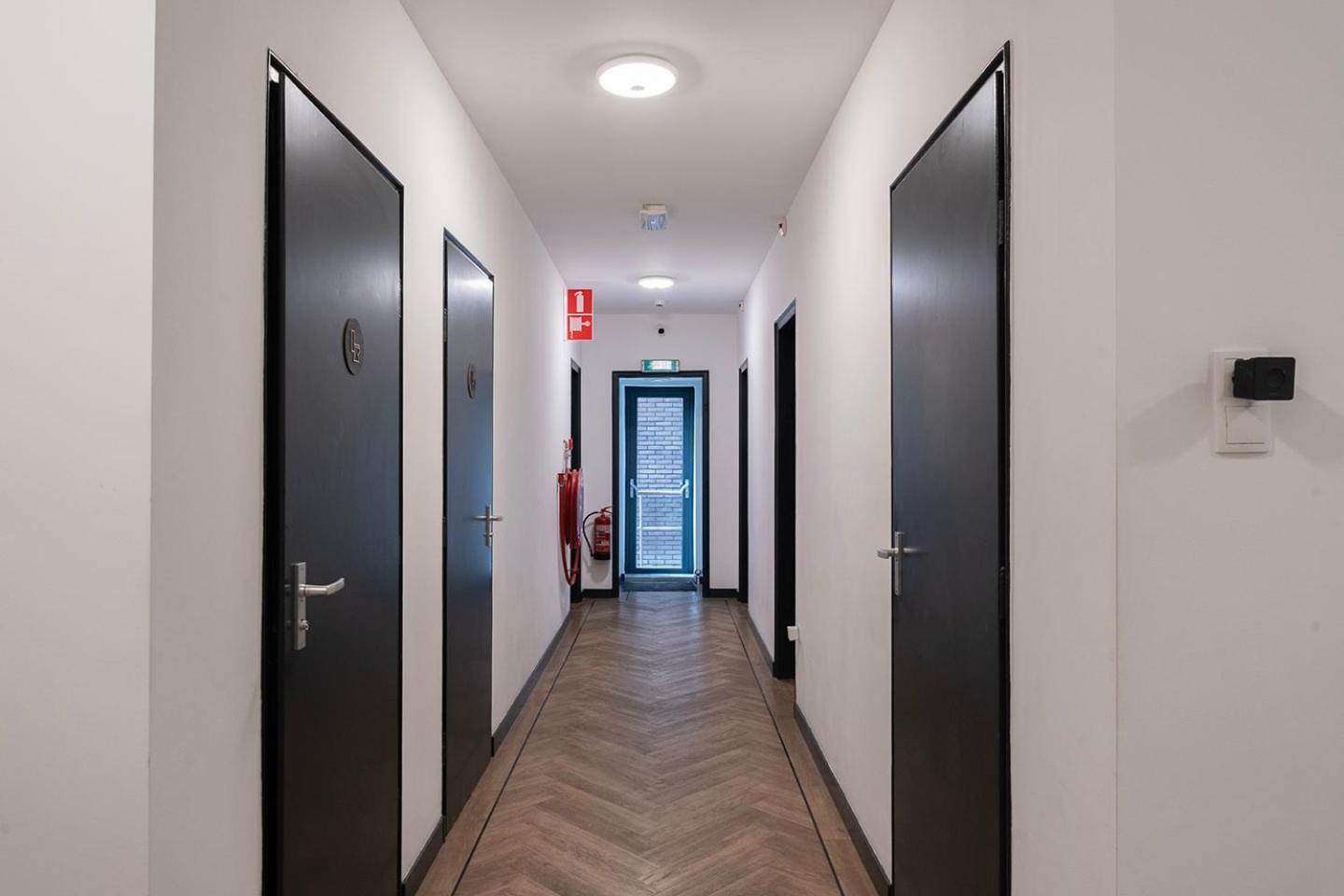Apart hotel Central -Self service- Tilburg Exterior foto